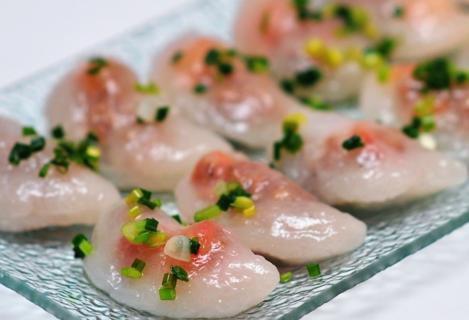 Làm bánh bột lọc