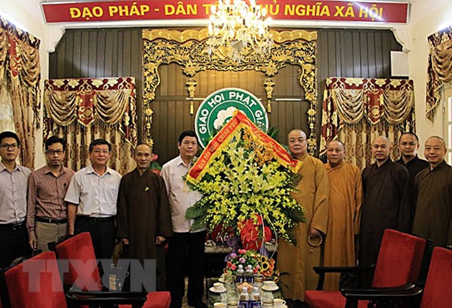 Tại sao các hòa thượng có pháp danh Thích ở đầu