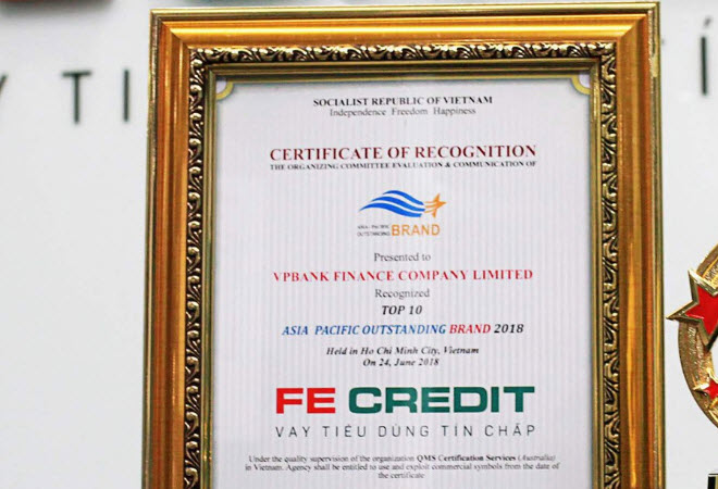 Làm sao khi cứ bị FE Credit gọi đòi tiền dù không vay nợ